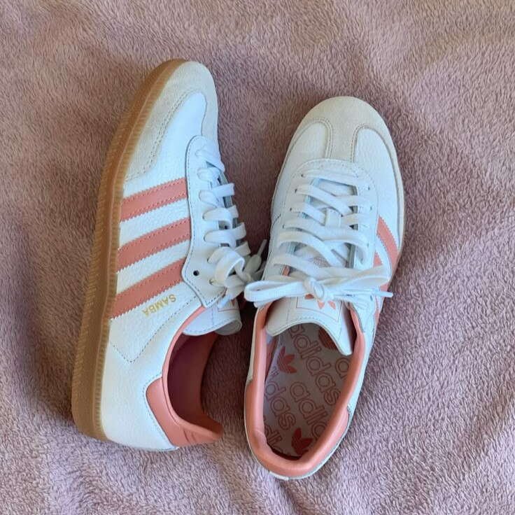 Samba Branco-Rosa